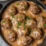Meatballs-and-Gravy-Recipe