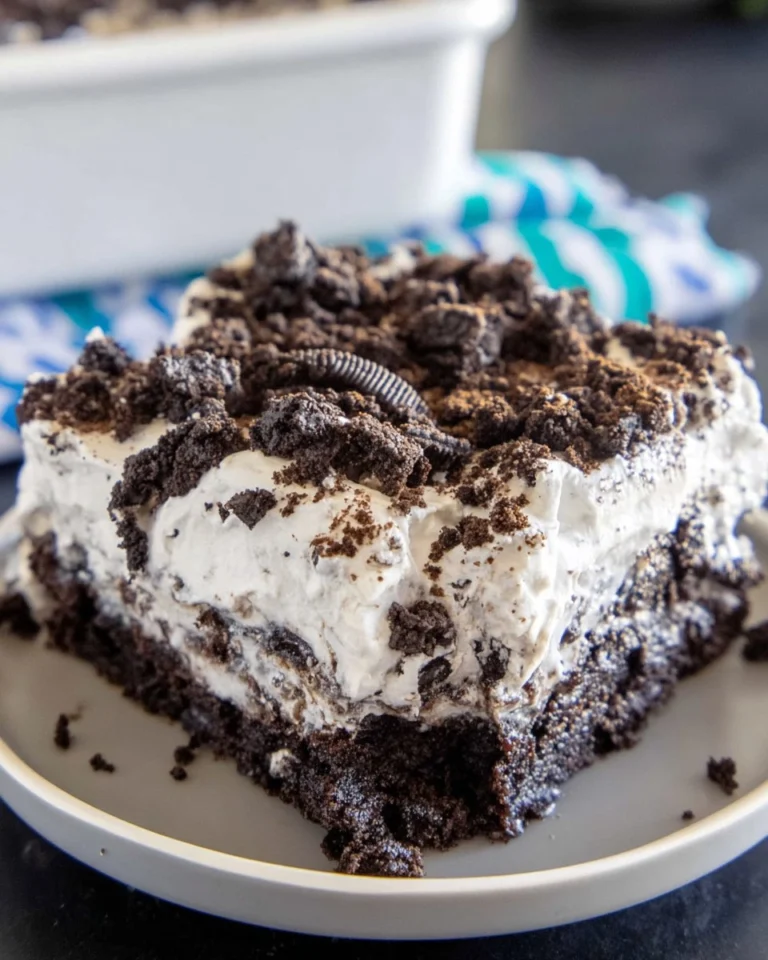Oreo-Poke-Cake-Recipe